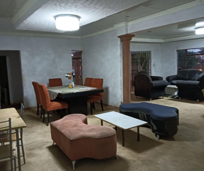3 Bedroom Property for Sale in Mohadin North West